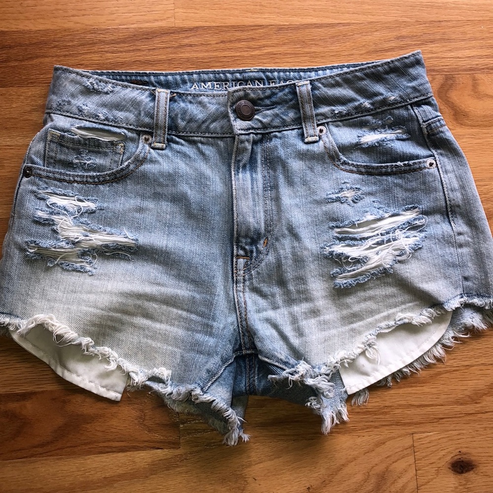 American eagle light wash distressed jean shorts